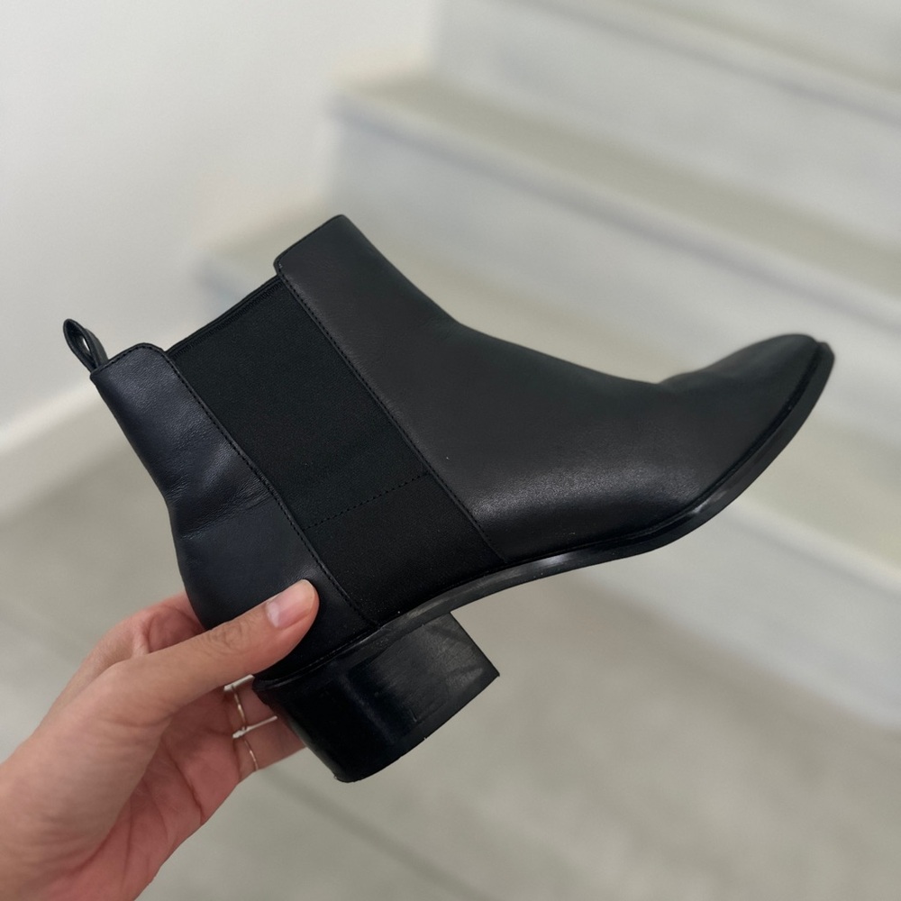 Cole Haan black leather ankle boots/booties